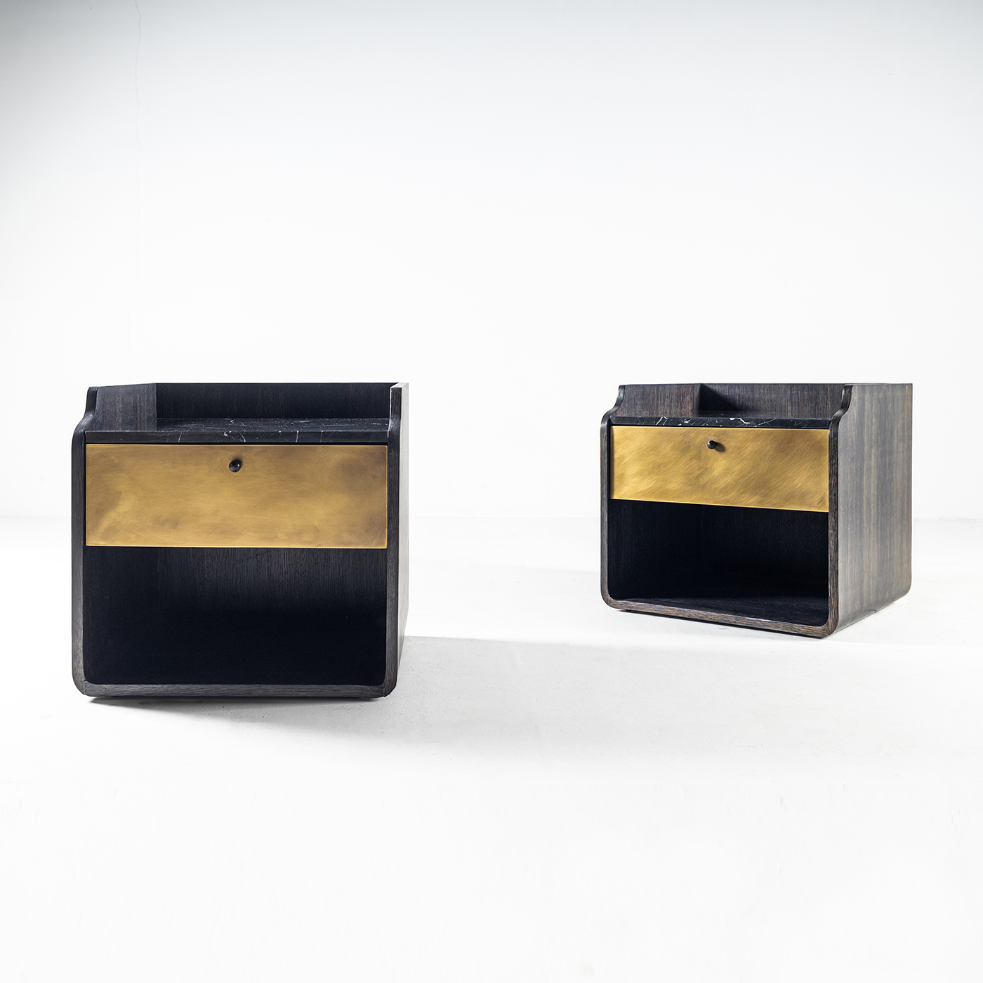GLORIA BEDSIDE TABLE - Image 2