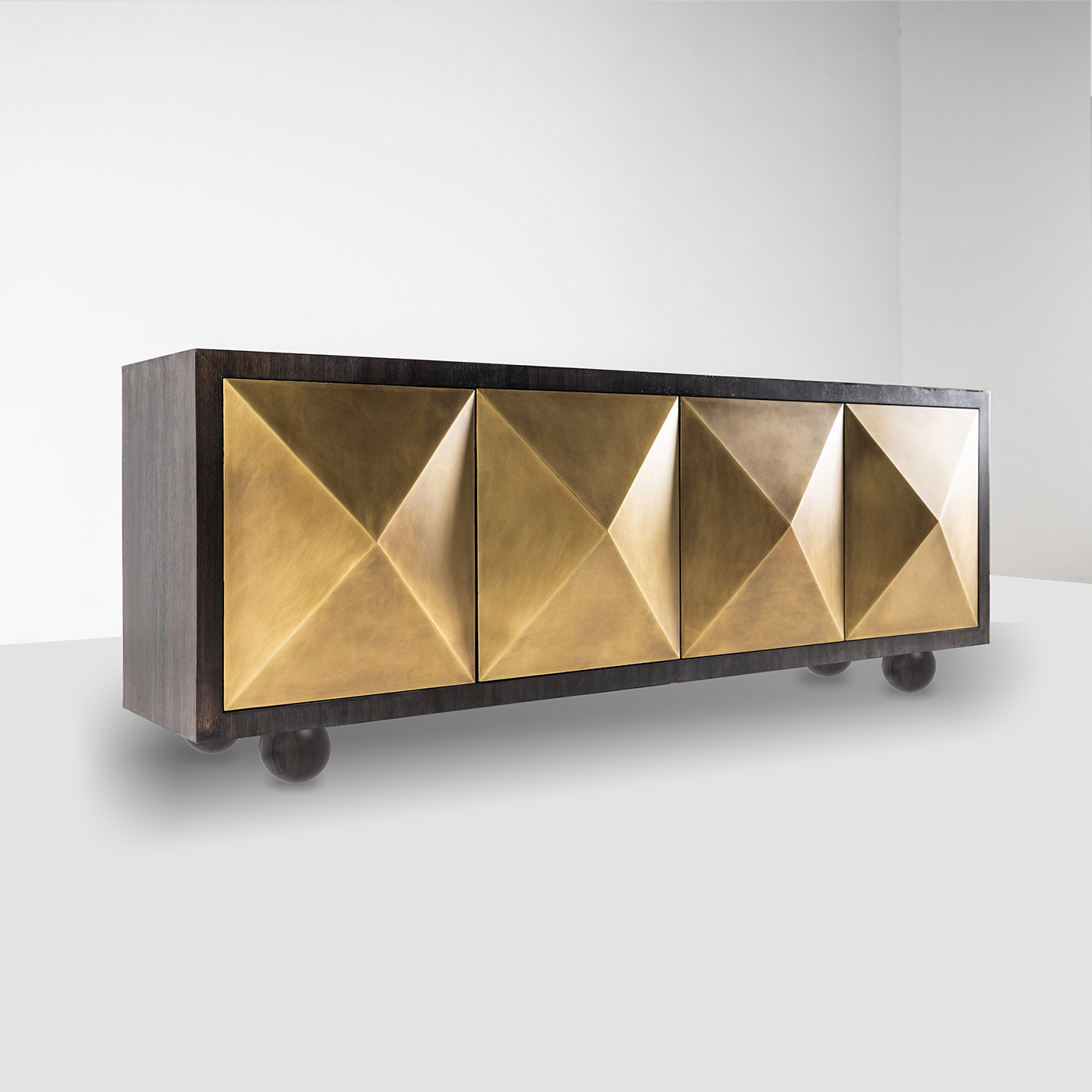 JUDE CREDENZA - Image 2