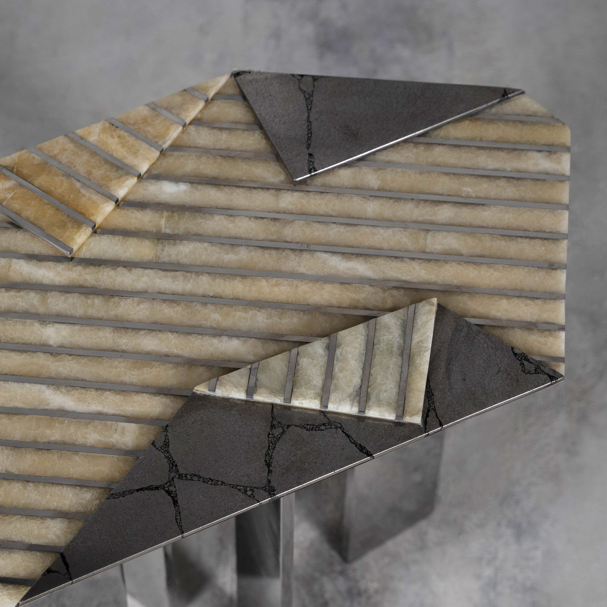 ORI COFFEE TABLE - Image 3