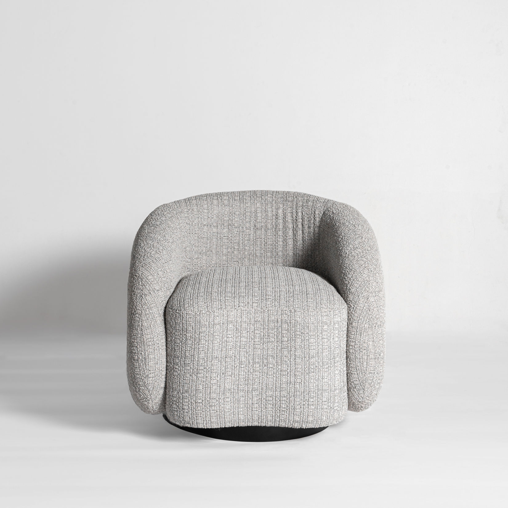 KAYA SWIVEL CHAIR - Image 2