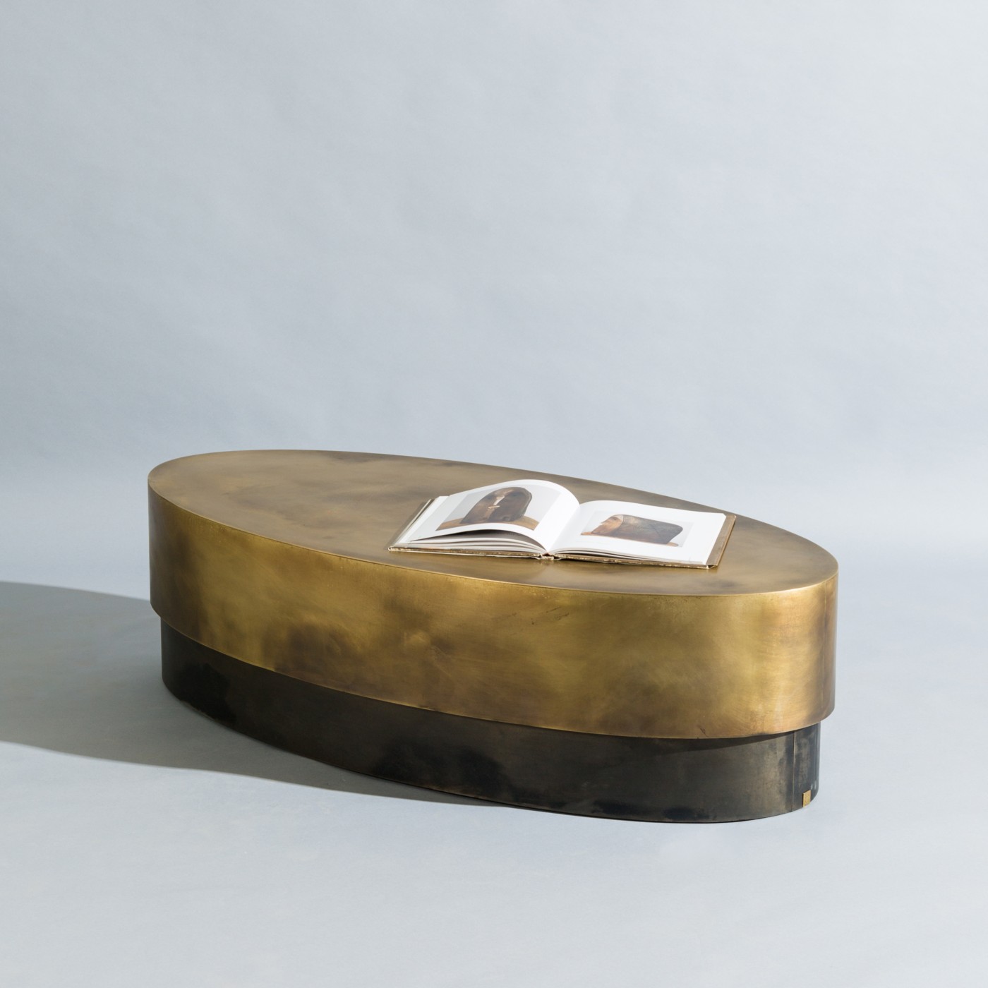 GLAZE COFFEE TABLE - Image 2