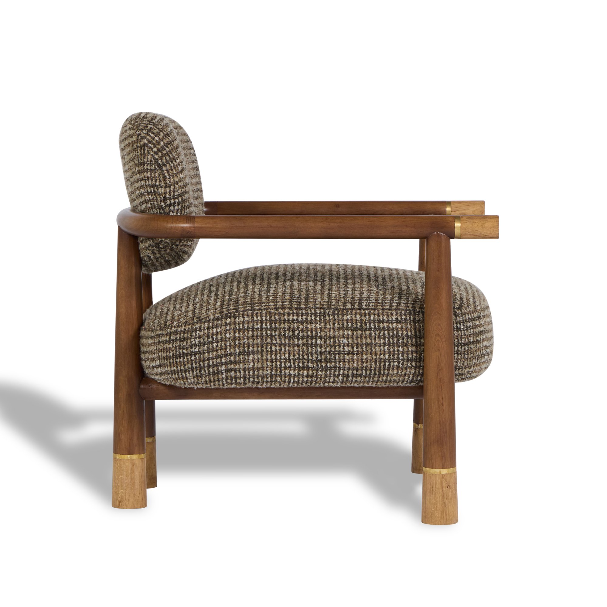 ALMOND ACCENT CHAIR - Image 2